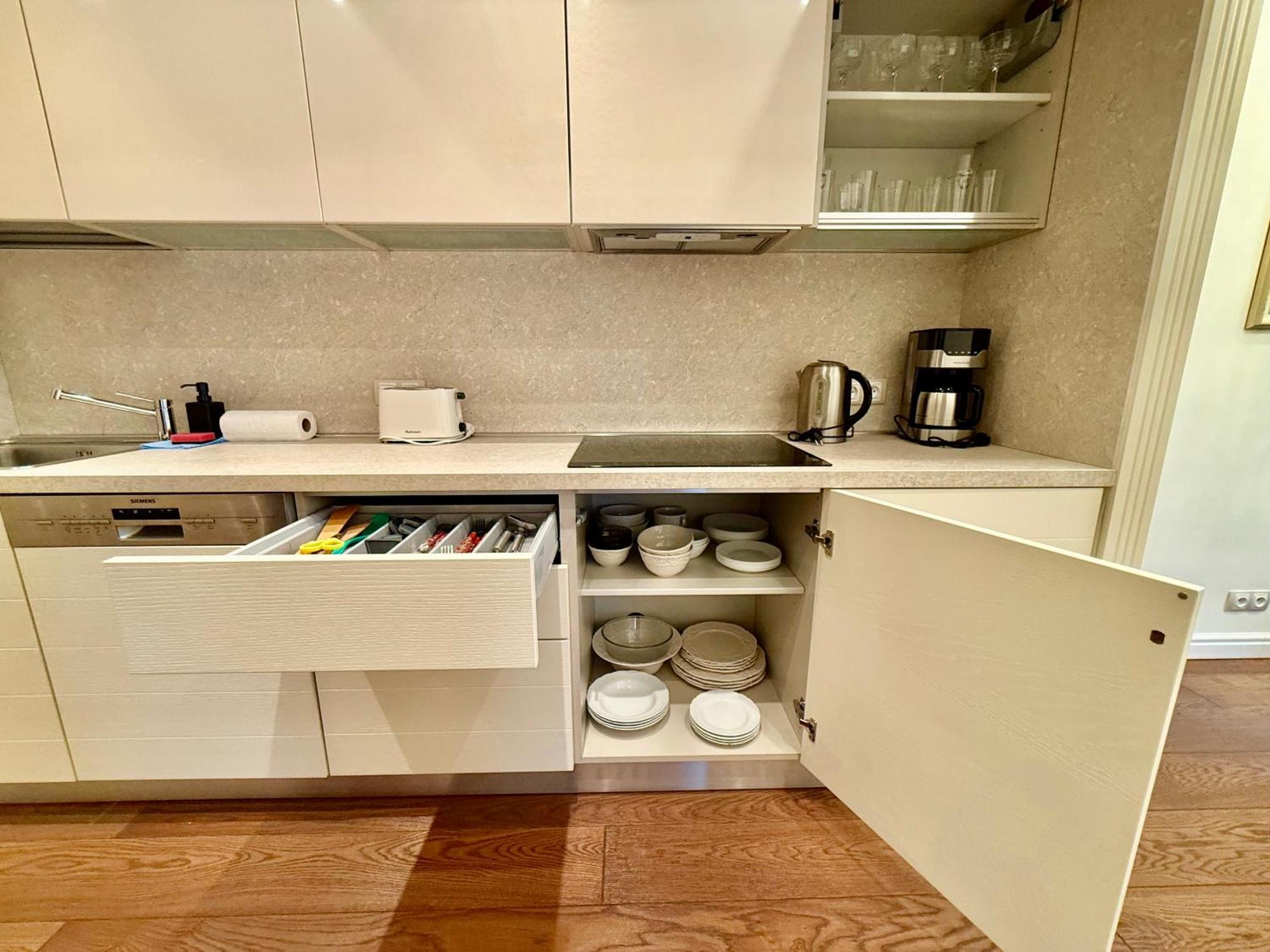 Unique Charles Bridge 2Bdr Apartment. Πράγα Εξωτερικό φωτογραφία