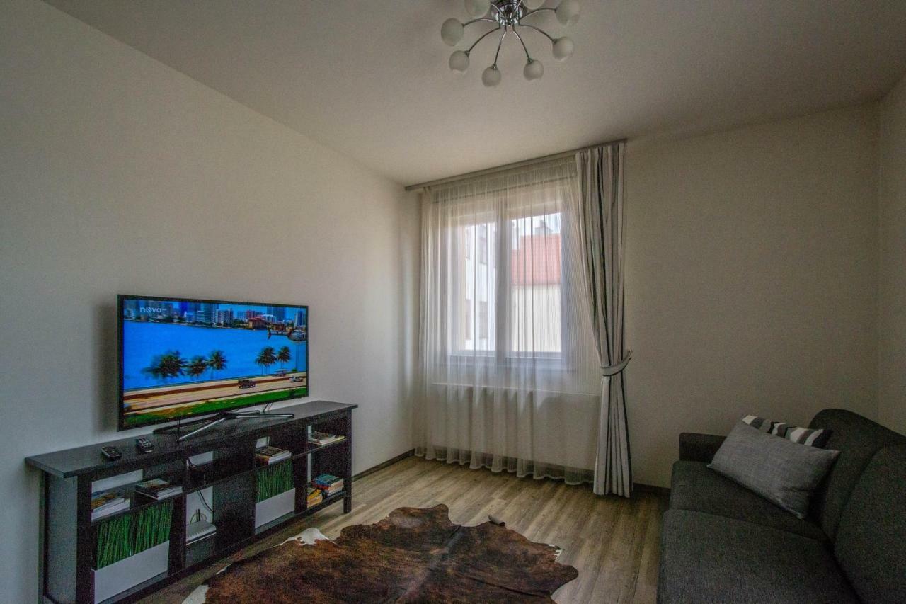 Unique Charles Bridge 2Bdr Apartment. Πράγα Εξωτερικό φωτογραφία